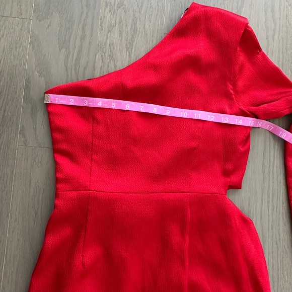 ML Monique Lhuillier One Shoulder Satin Gown Red Maxi Dress Long Sleeve - Size 2 - Picture 10 of 13